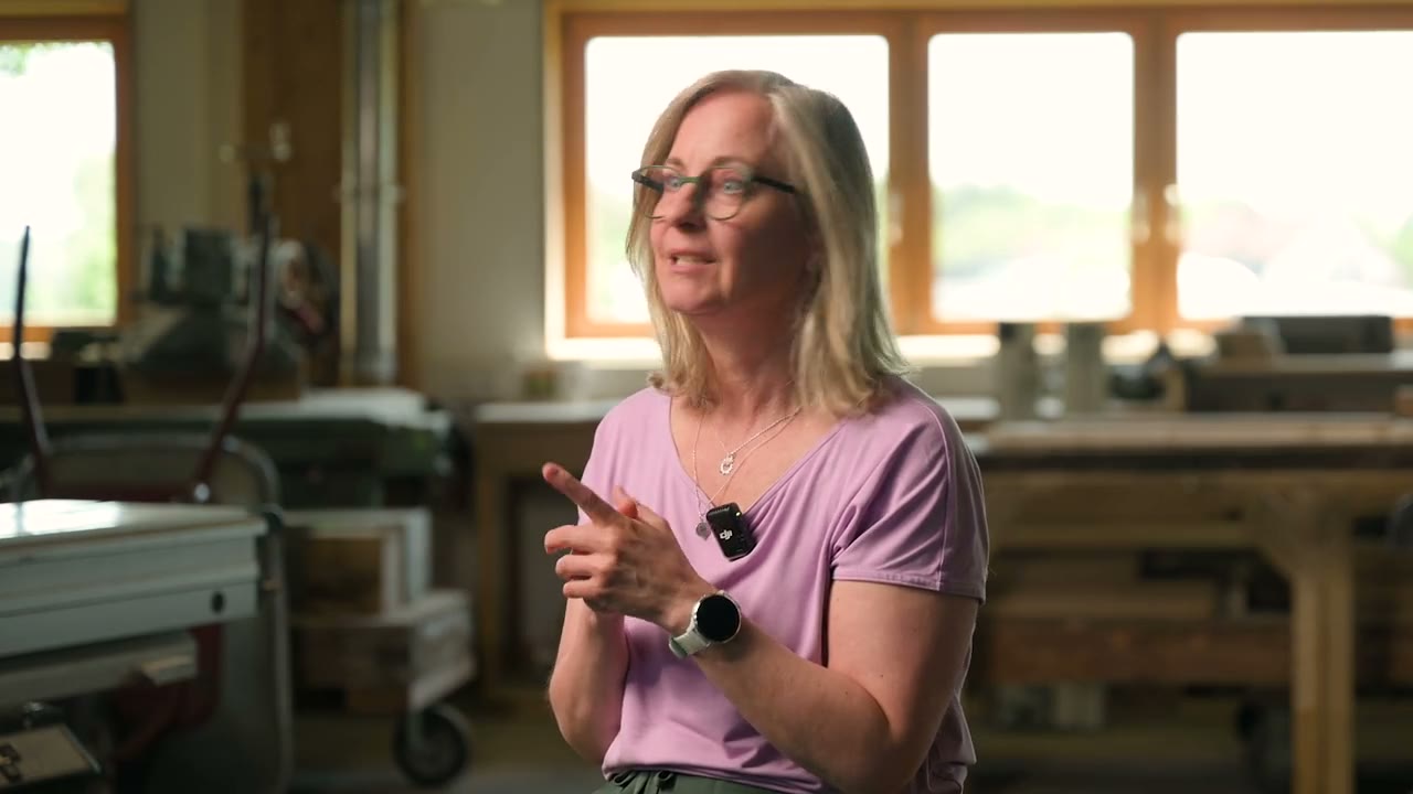 Daniela Baisch, Holzbau Ott GmbH, im Video-Testimonial über KI im Handwerk